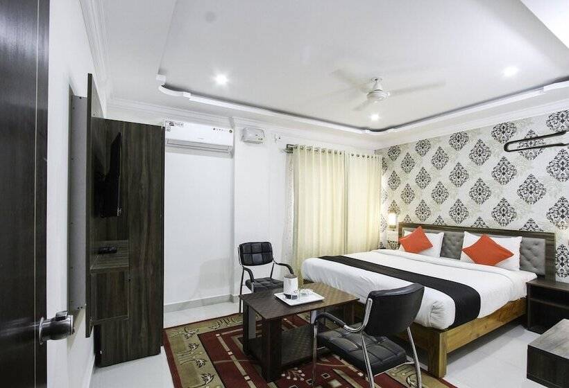 酒店 Rich Fort By Oyo Rooms