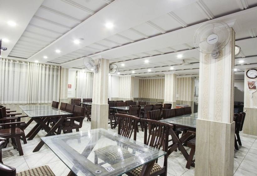 בית מלון כפרי Rich Fort By Oyo Rooms