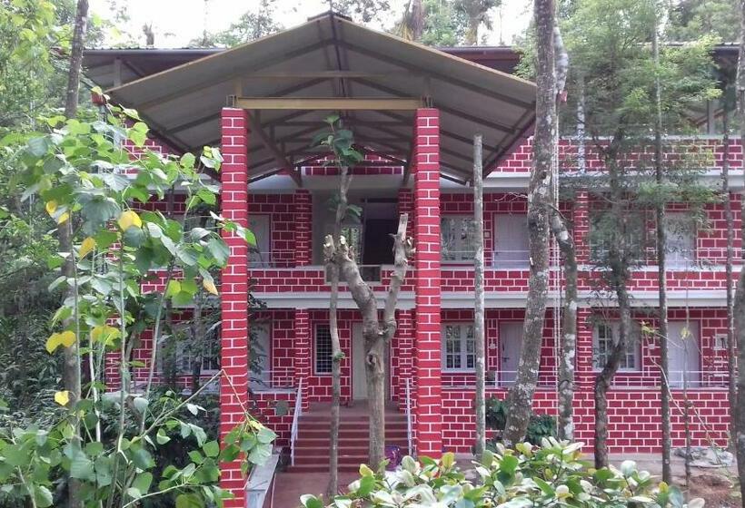 בית מלון כפרי River Near Coorg