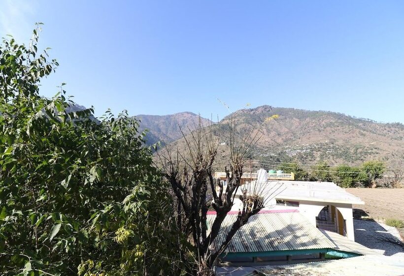 בית מלון כפרי Riya Residency