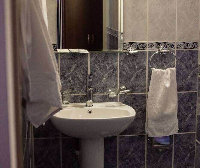 בית מלון כפרי Robinzon