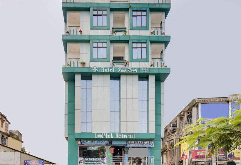 فندق Royal Park By Oyo Rooms