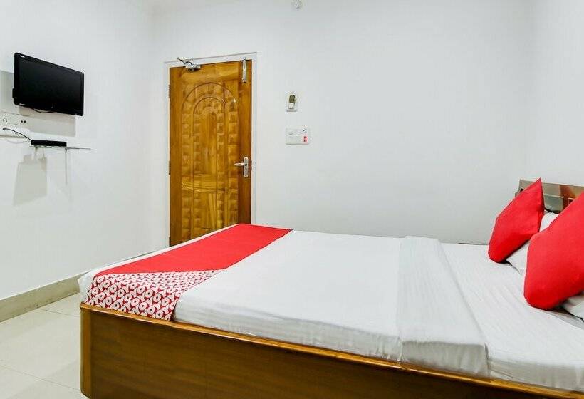 فندق Royal Park By Oyo Rooms