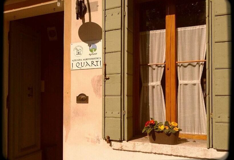 교외 호텔 Agriturismo I Quarti