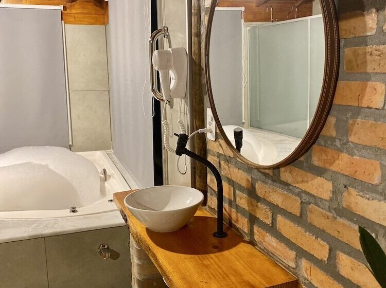 田舎風ホテル Fazenda Estancia Torre De Pedra