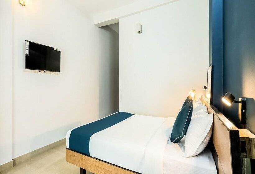 호텔 Silverkey Executive Stays 45762 Accadia Residency