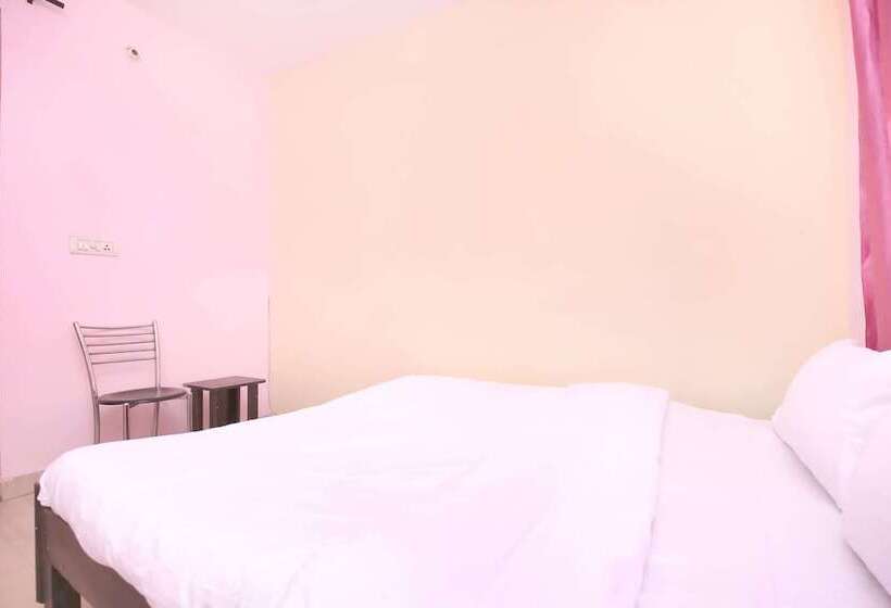 בית מלון כפרי Spot On 37127 Primeland