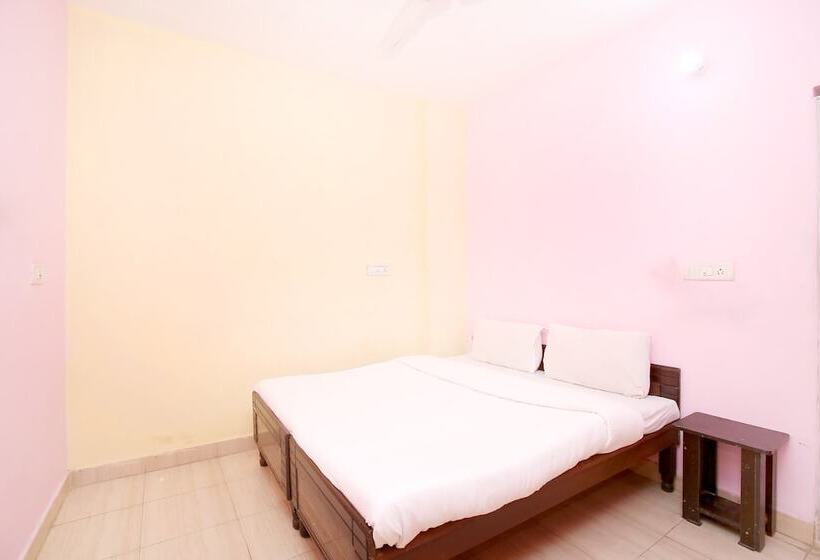 בית מלון כפרי Spot On 37127 Primeland