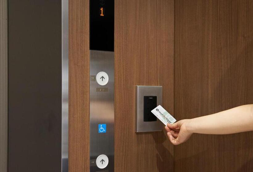 Отель Sunclover Koshigaya Station