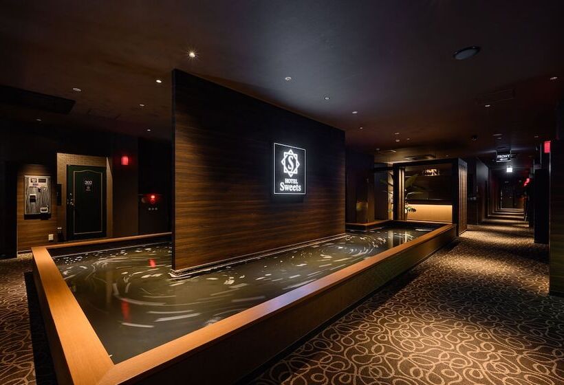 فندق Sweets   Adults Only