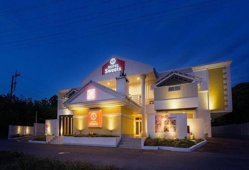 فندق Sweets   Adults Only