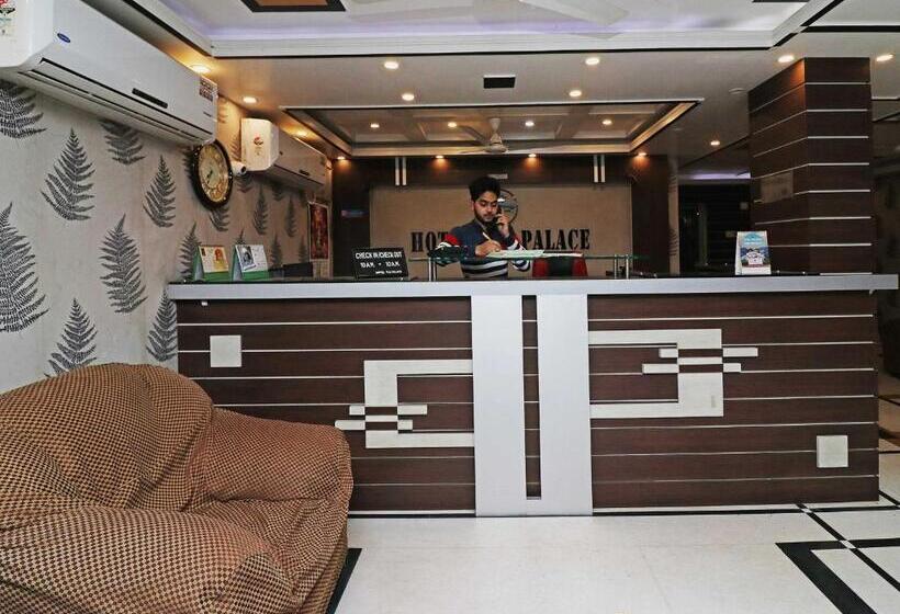 ホテル O Taj Palace