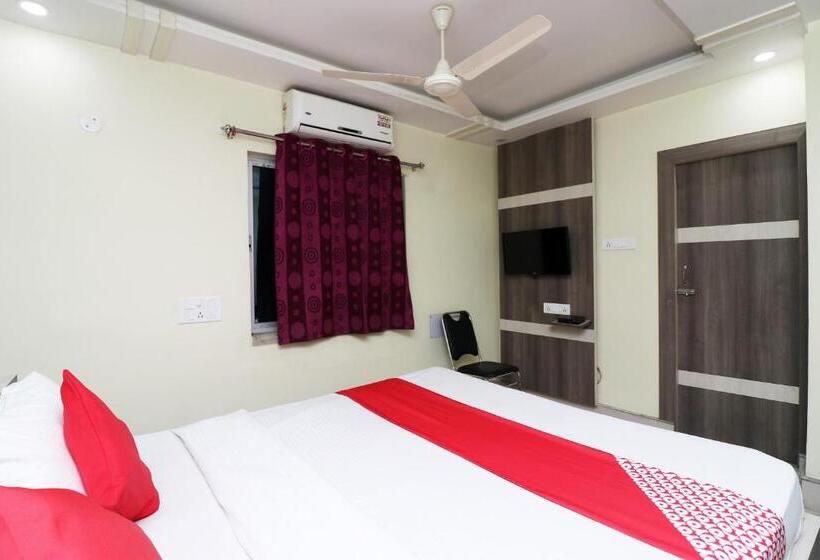 ホテル O Taj Palace