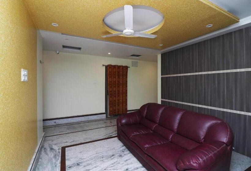 فندق O Taj Palace