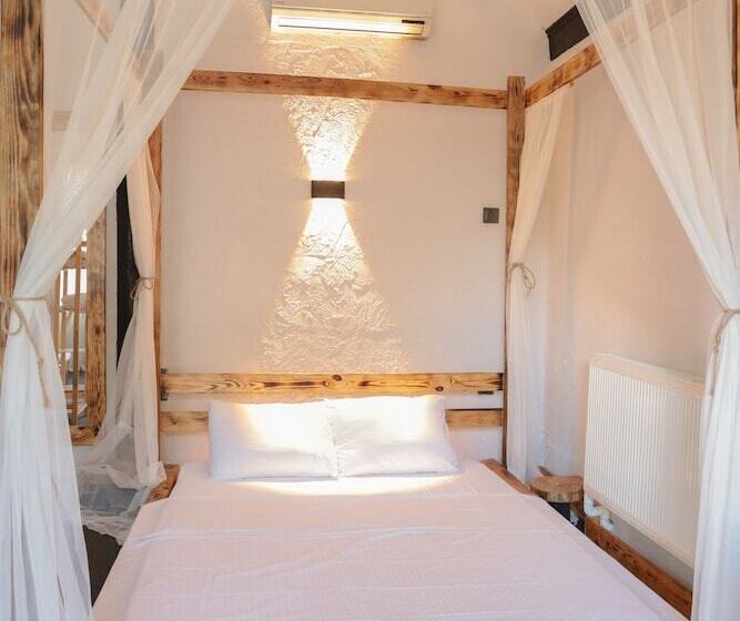 ホテル Sapanca Taş Ev & Bungalow