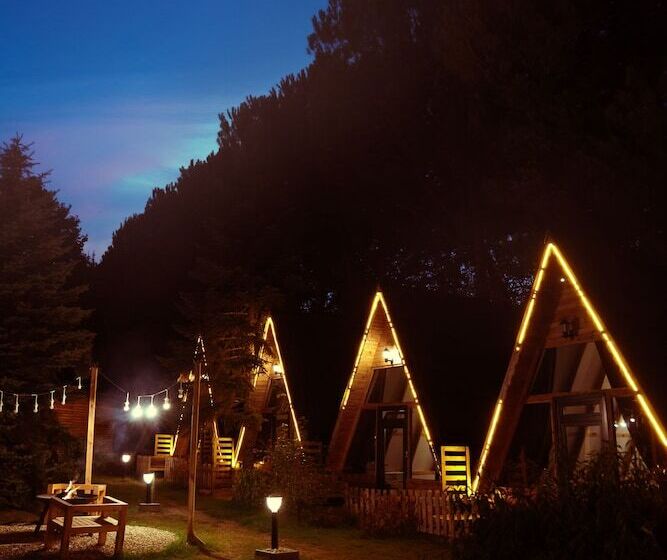 ホテル Sapanca Taş Ev & Bungalow