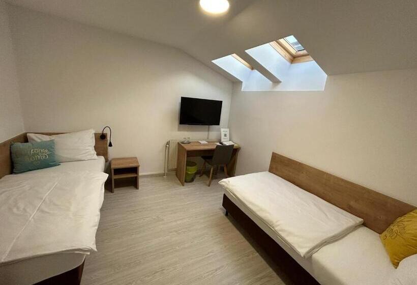 فندق Tennis  Und Freizeitzentrum Neudörfl