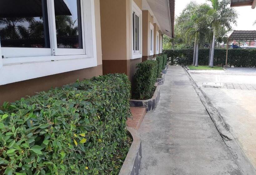 בית מלון כפרי The Chill House