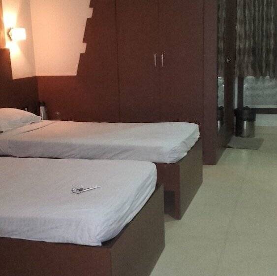 בית מלון כפרי The Sans