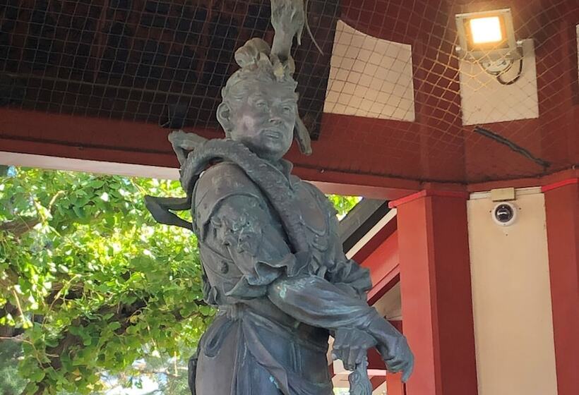 Отель Tokyo Tourist Inn