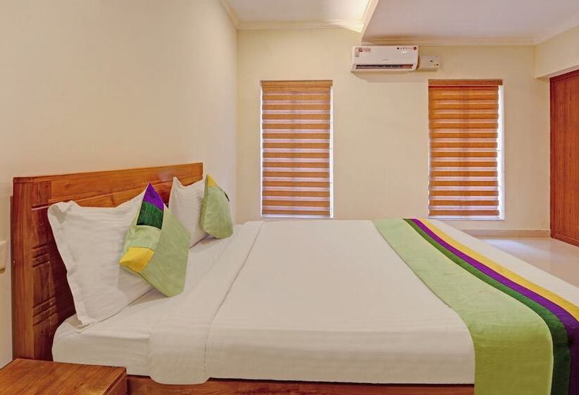Hotel Treebo Sreepathi Nirmalyam   400 Mtr From Guruvayoor Temple