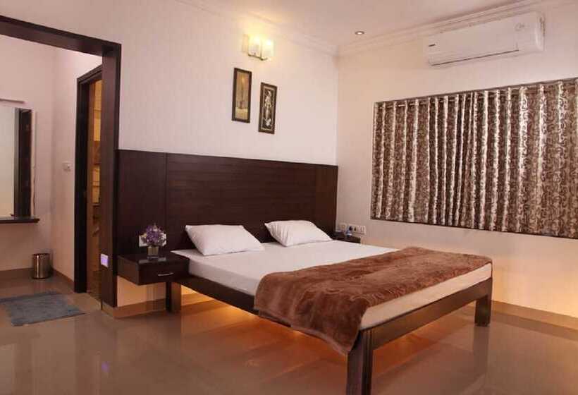 בית מלון כפרי Vinay Residency