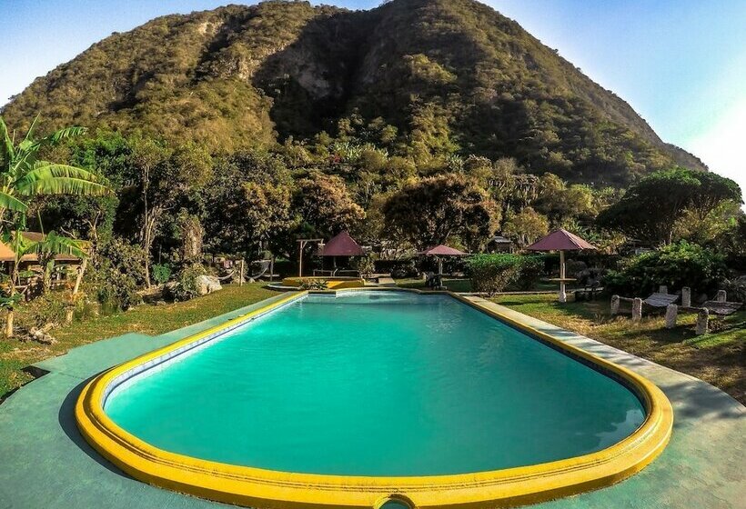 Отель Willka Eco Lodge Intag