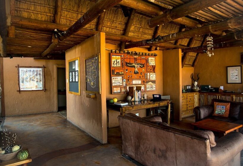 ホテル Xaus Lodge