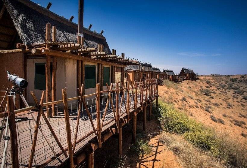 בית מלון כפרי Xaus Lodge