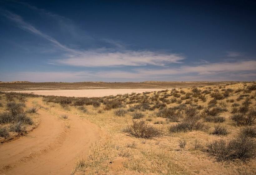 בית מלון כפרי Xaus Lodge