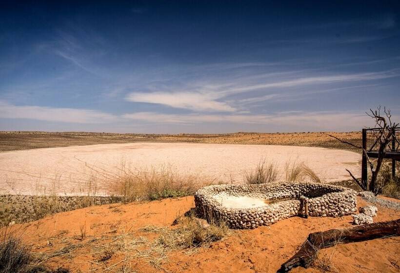 ホテル Xaus Lodge