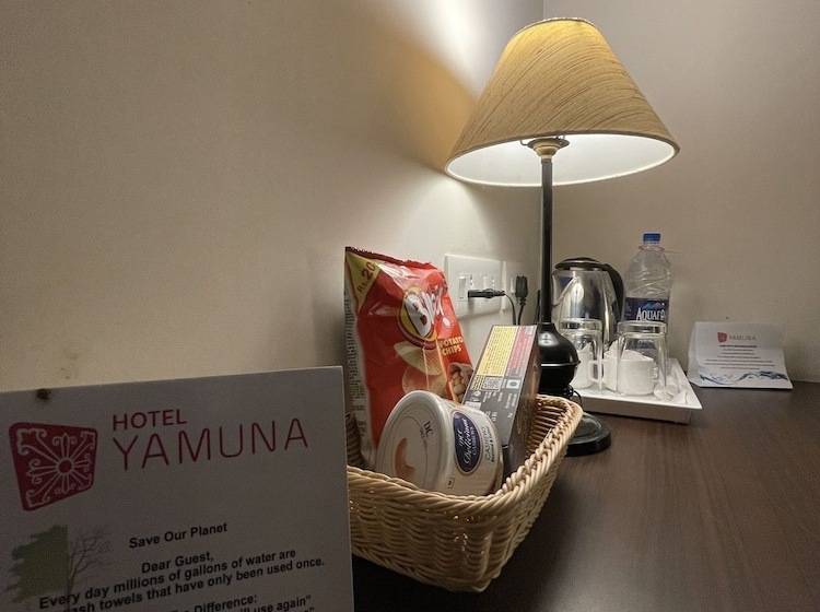 בית מלון כפרי Yamuna