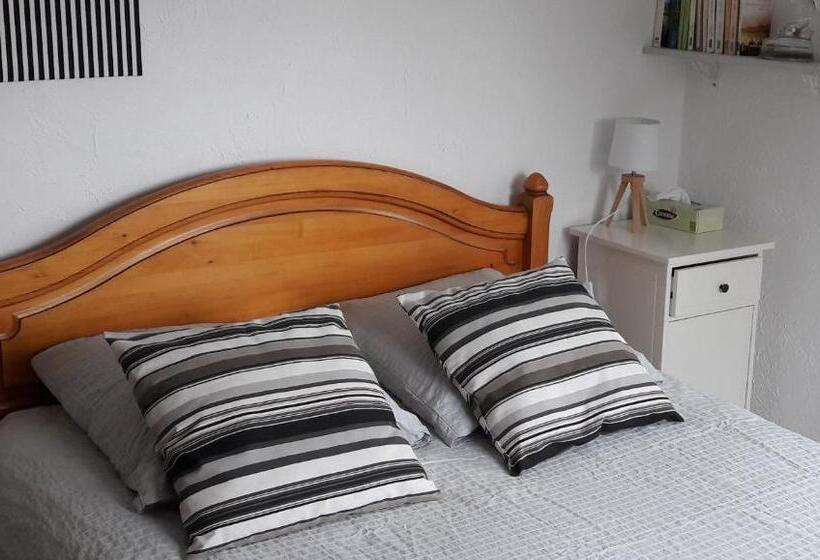 Le Domaine Des Terres Blanches