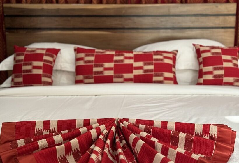 پانسیون Accruase Paradise