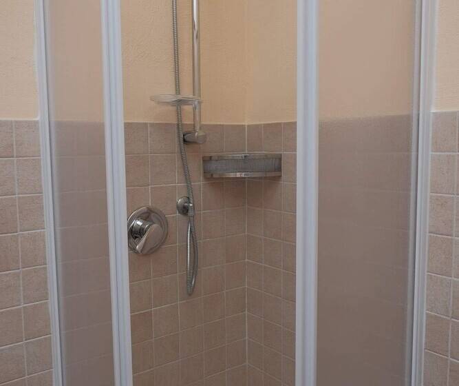 بنسيون Affittacamere Casapaterra