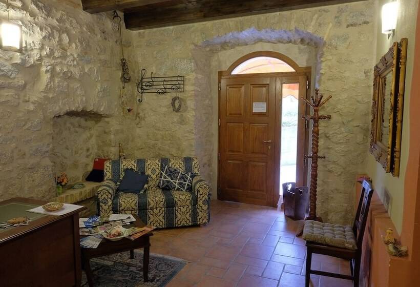 بنسيون Affittacamere Casapaterra