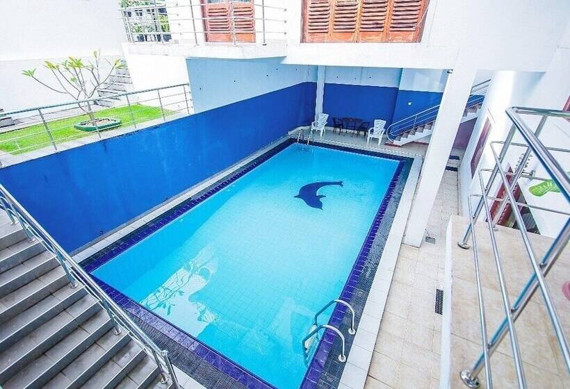 بنسيون Ayansa Villa