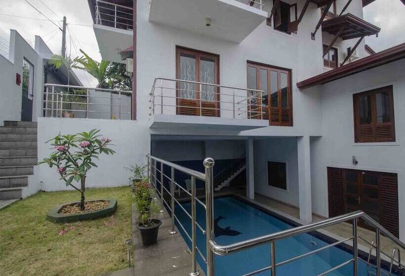 ペンション Ayansa Villa