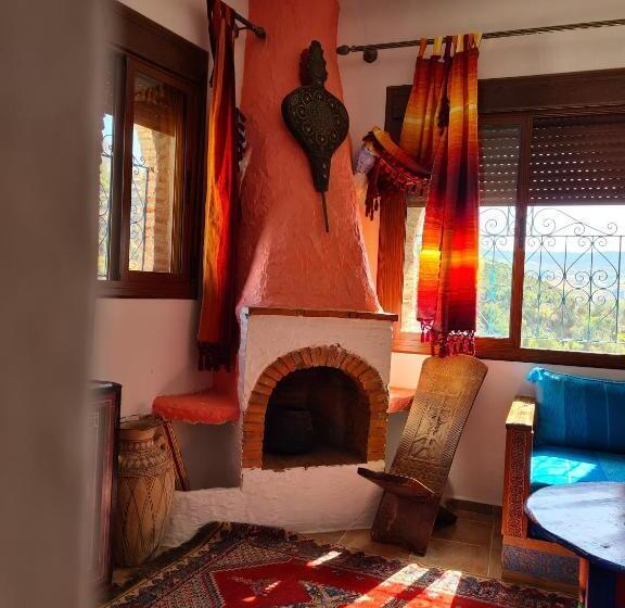 پانسیون Casa Blue Star