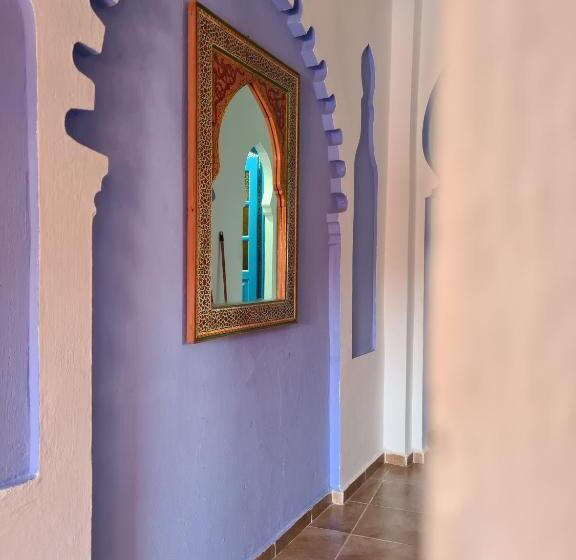 پانسیون Casa Blue Star