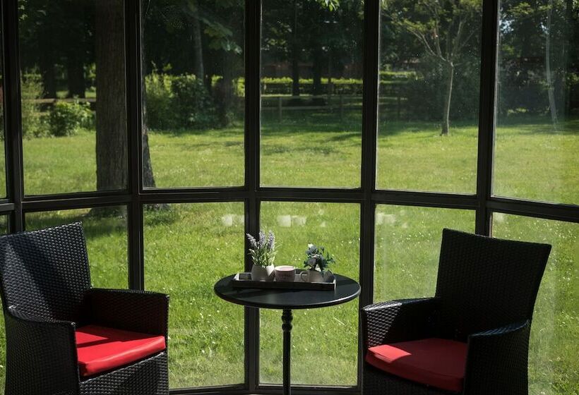 بنسيون Chateau De Petit Bois