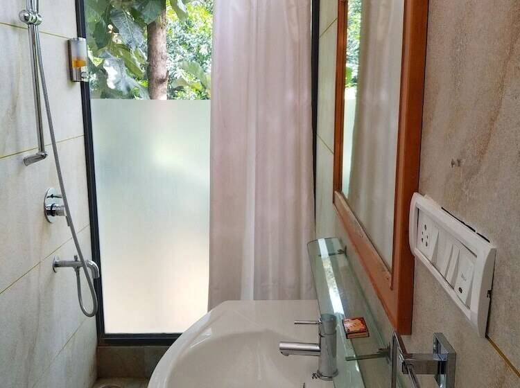 פנסיון Davey S Town House