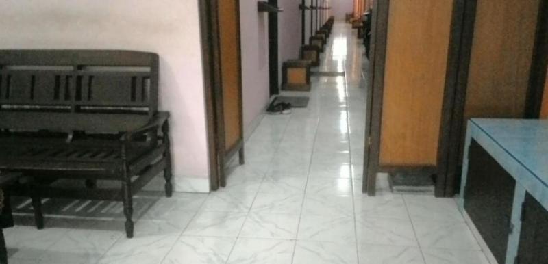 بنسيون Erysa Juanda