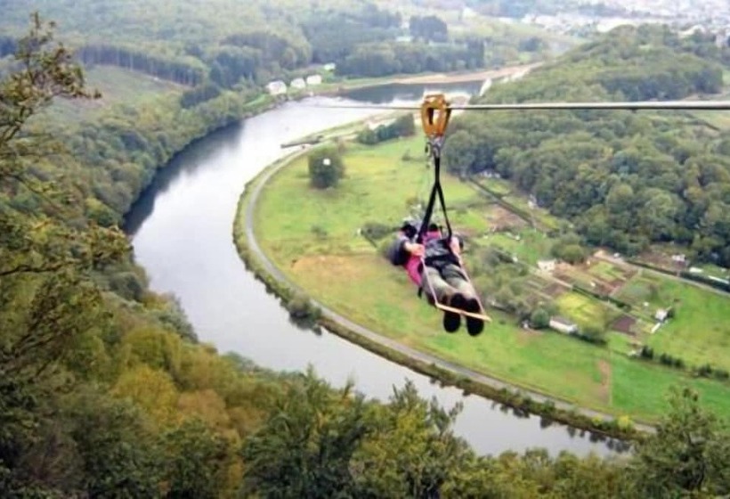 ペンション Chalet Chataigne Etapeboisee