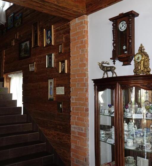 ペンション Gościniec Dworski W Ropie   Pokoje Gościnne