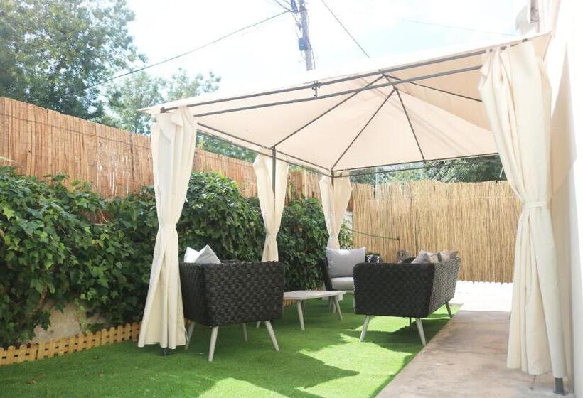 بنسيون Green Element Guesthouse