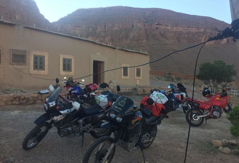 پانسیون Gîte D étape Traditionnel Berbère