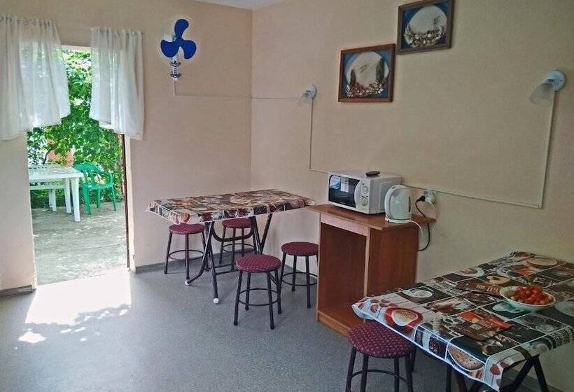 پانسیون Guest House Yuzhniy