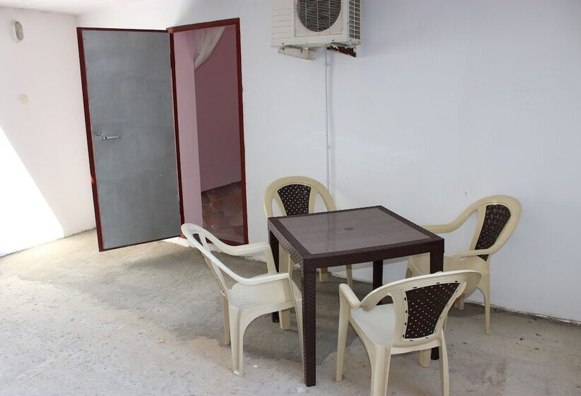 پانسیون Guest House Yuzhniy