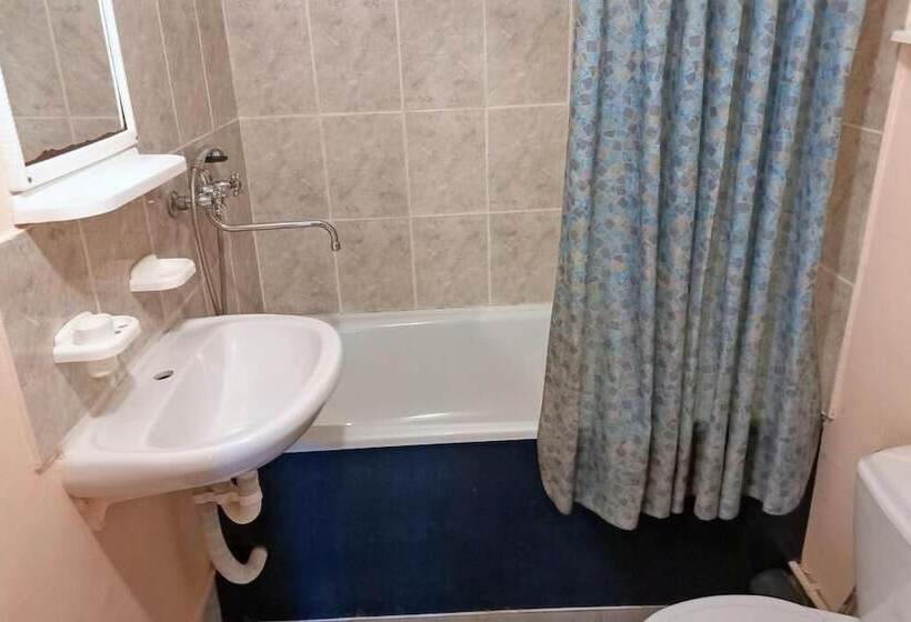 پانسیون Guest House Yuzhniy